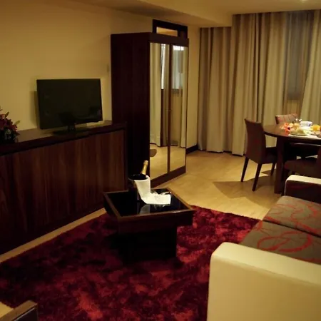 Hotel Palace E Monte Rio