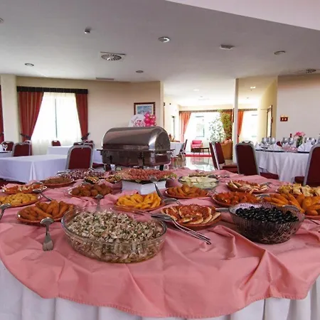 Hotel & Spa Monte Rio 테르마스 드 상 페드루 두 술