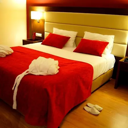 فندق Palace E Monte Rio ترمس دي ساو بيدرو دو سول