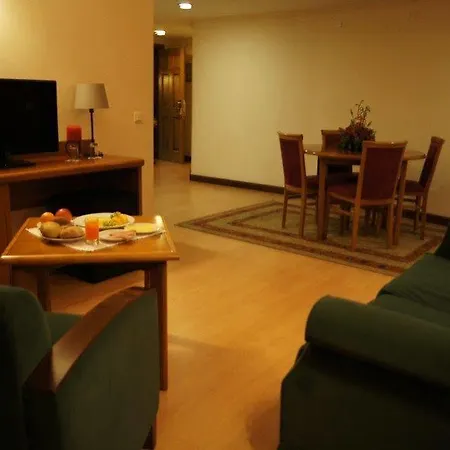 Palace E Monte Rio Hotell