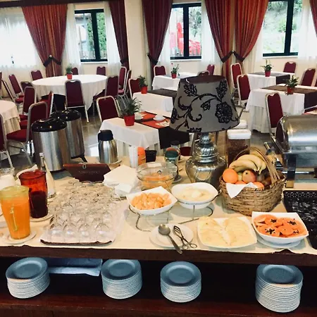 Palace E Monte Rio Hotell