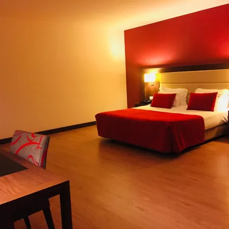 Palace E Monte Rio Hotell