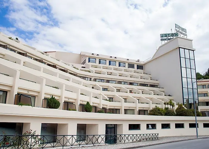 Hotel Palace E Monte Rio 4*